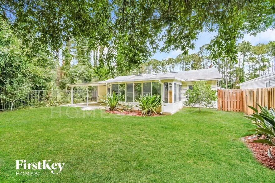 Building Photo - 12450 Harbor Winds Dr N