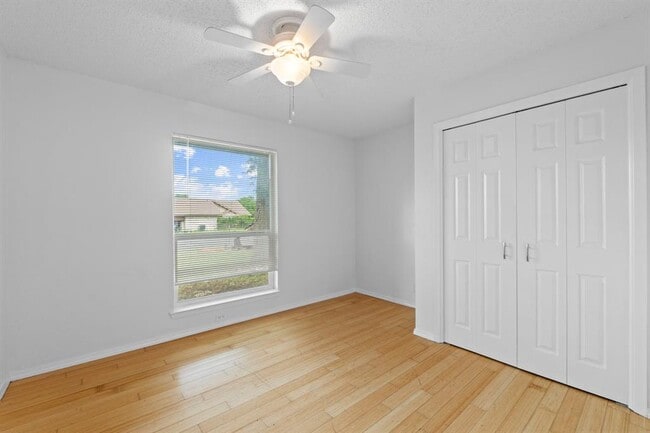 Building Photo - 3509 Monument Dr