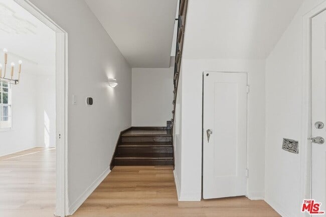 Building Photo - 1335 Redondo Blvd