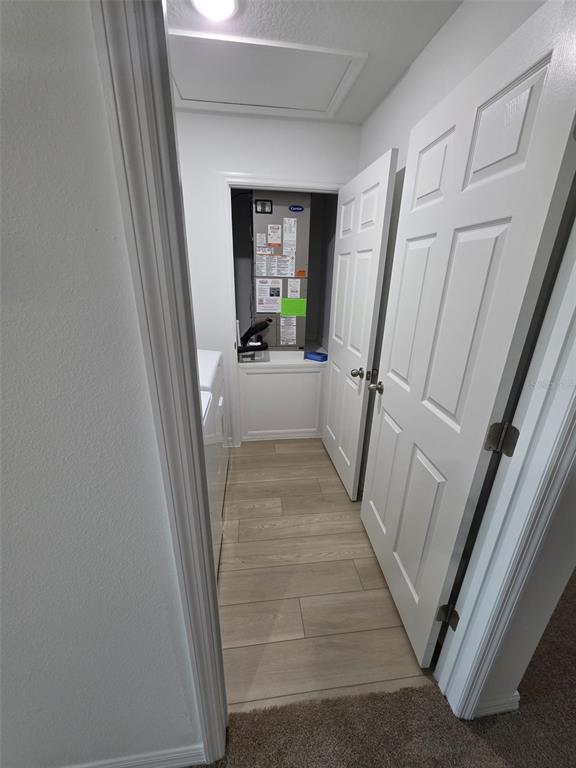 Building Photo - 3723 King Hill Dr