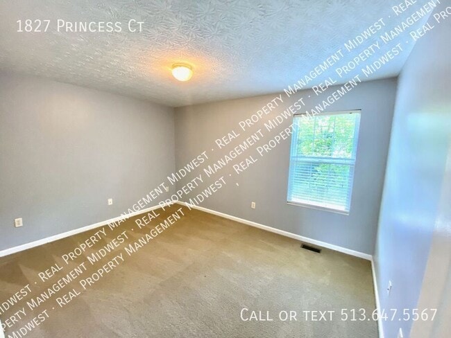 Building Photo - 1827 Princess Ct