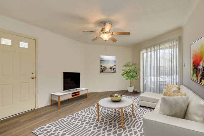 Floorplan - Champions Pines Apartments