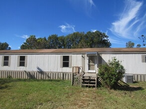 Building Photo - 104 Herald Pl