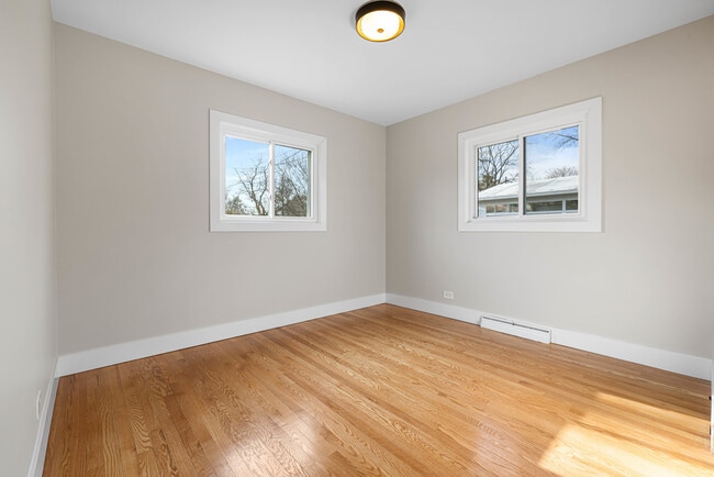 Building Photo - 5130 S Williams St
