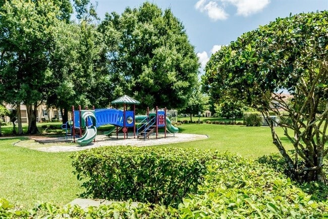 Building Photo - 2288 57th Cir