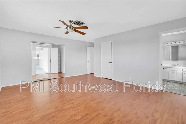 Building Photo - 1405 Cambridge Dr
