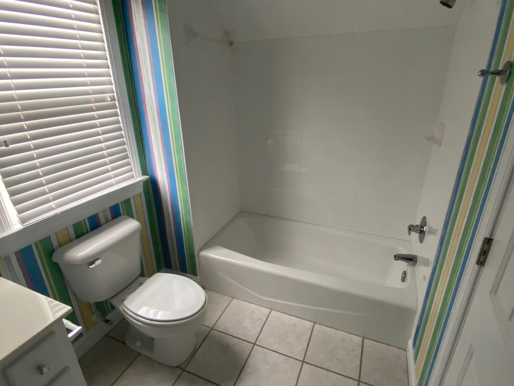 Building Photo - 4903 Pebble Beach Cir N