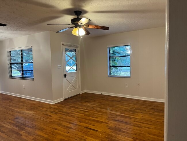 Building Photo - 5900 N Courtenay Pkwy