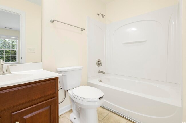 Building Photo - 3284 Saddlewood Cir