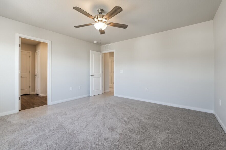 Building Photo - 2177 Flower Blossom Ave