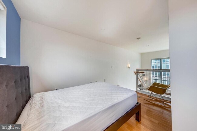 Building Photo - 1414 Belmont St NW