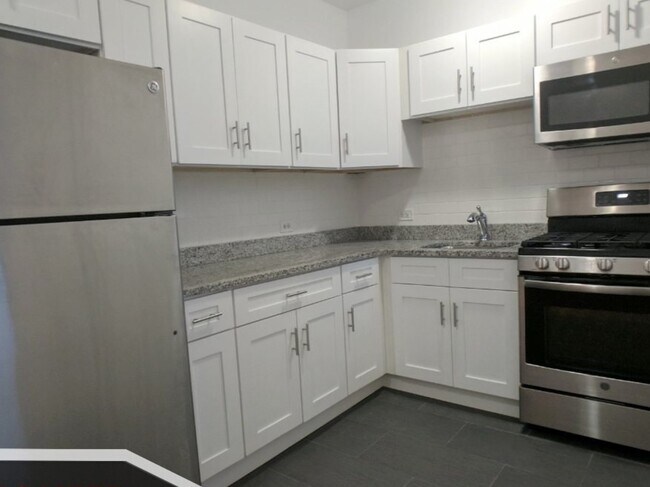 Building Photo - 2349 N Drake Ave