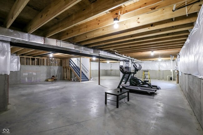 Building Photo - 14375 Trahan Dr