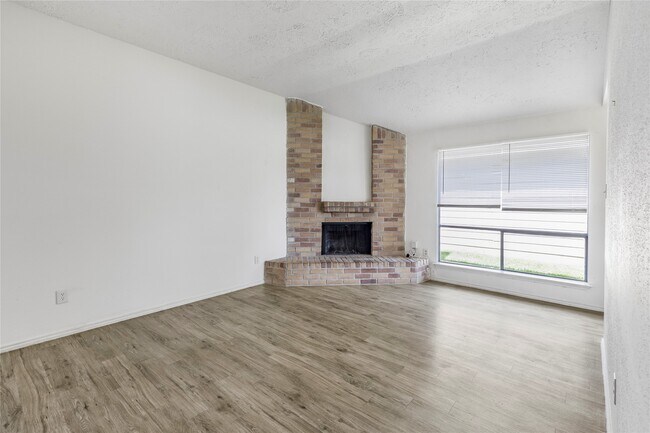 Building Photo - 11906 Westwold Dr