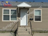 Building Photo - Affordable 2 Bed 1 Bath Apartment For Rent...