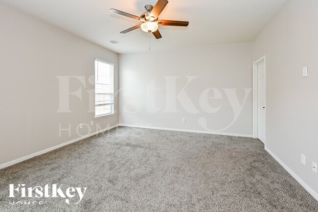 Building Photo - 4207 Old Arbor Way