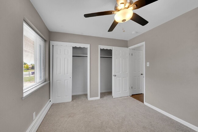 Building Photo - $3,045.00 5 bed, 2 bath located in Denver