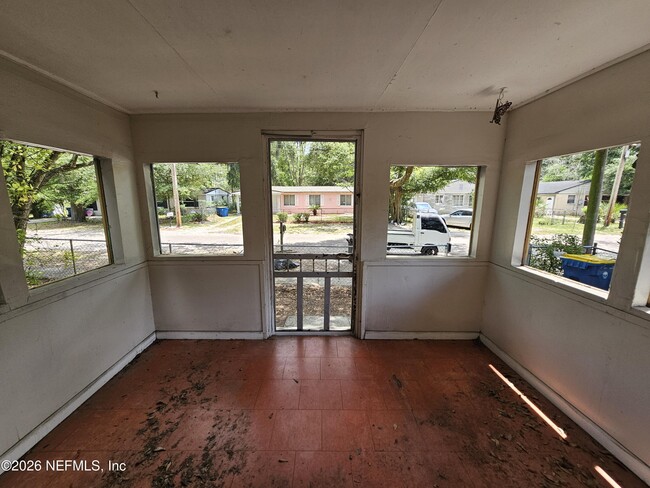 Building Photo - 9042 7th Ave