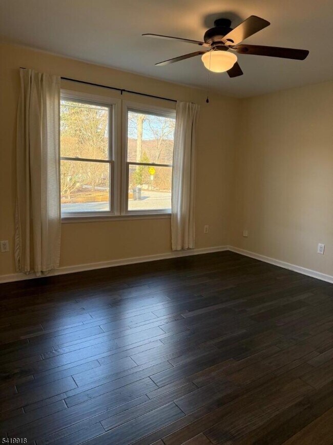 Building Photo - 12 Bellot Rd