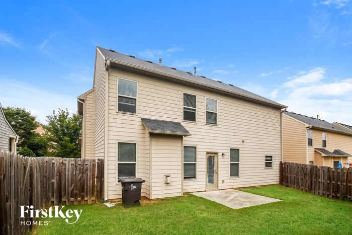 Building Photo - 1234 Silvercrest Ct SW