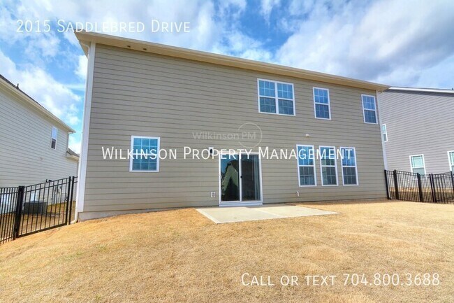 Building Photo - 2015 Saddlebred Dr