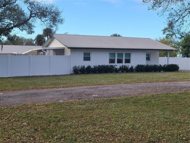 Primary Photo - 500 Coker Rd