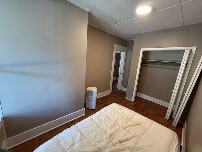 Building Photo - Downtown Pensacola - 2 bedroom, 1 bathroom