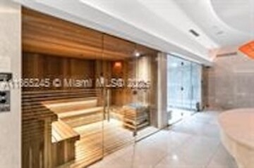 Building Photo - 1010 Brickell Ave