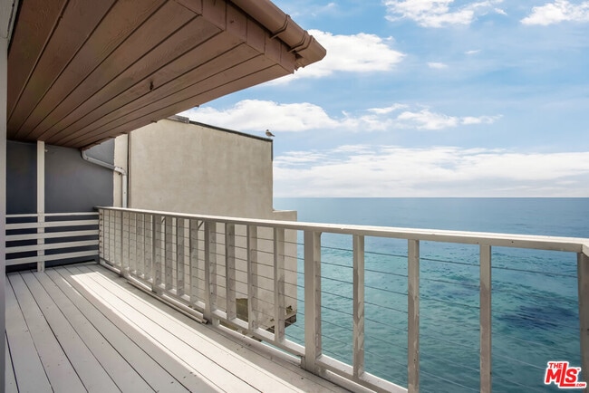 Building Photo - 20644 Pacific Coast Hwy