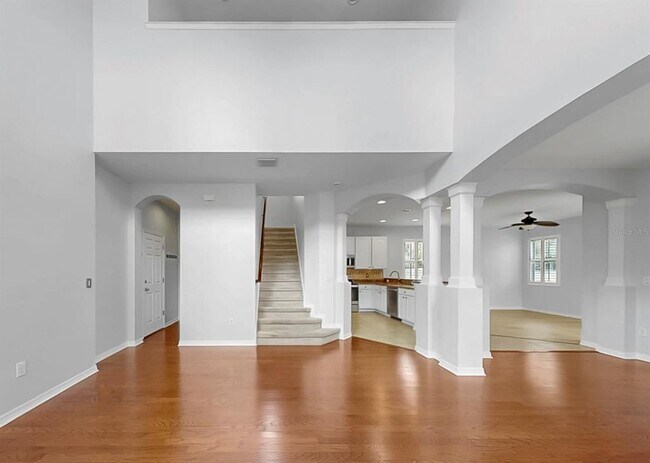 Building Photo - 17423 New Cross Cir