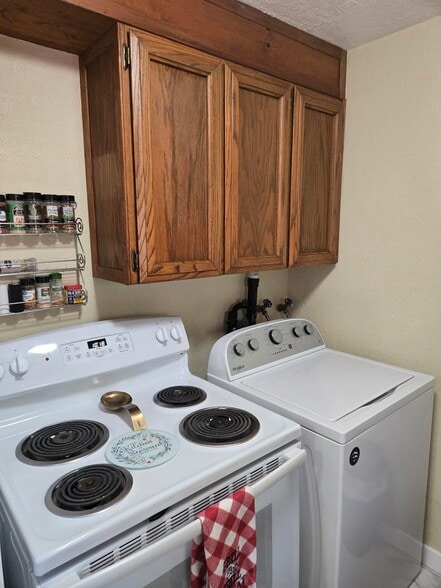 LIKE NEW APPLIANCES - 1713 Anderson St