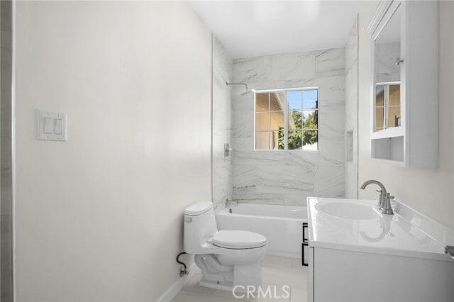 Building Photo - 905 Graynold Ave
