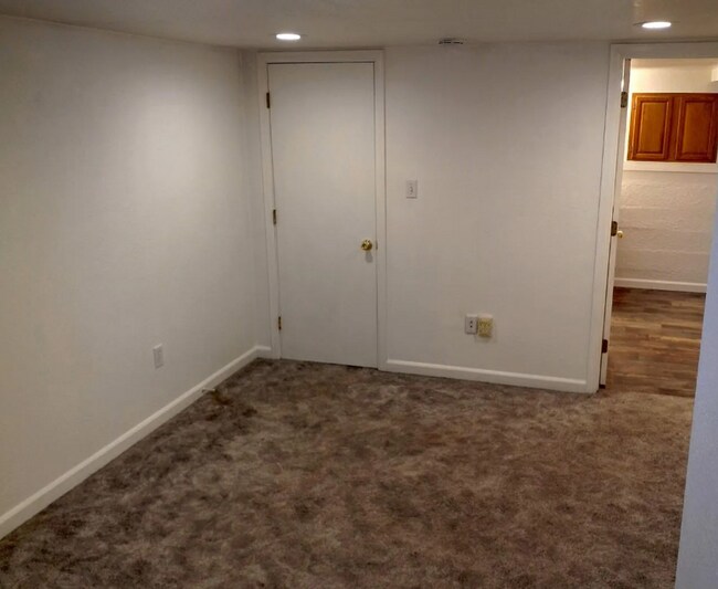 Building Photo - 1025 Cranford Pl