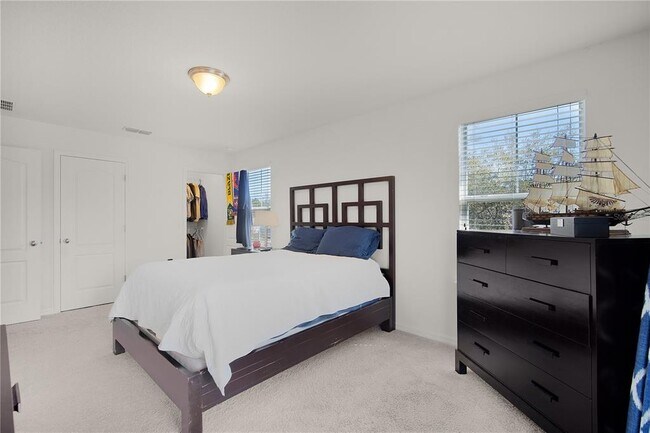 Building Photo - 107 Phillip Scott Dr