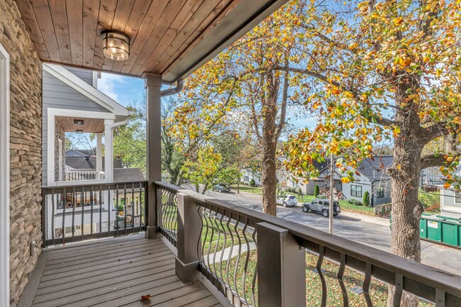 Building Photo - all new East/Cleveland Park Nashville 3 be...