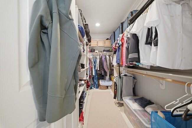 Building Photo - 4013 Lambs Creek Ct