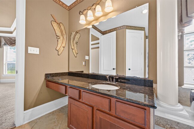 Building Photo - 9735 Lansing Meadows Dr