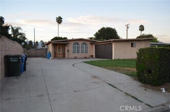 Building Photo - 16227 Clovermead St