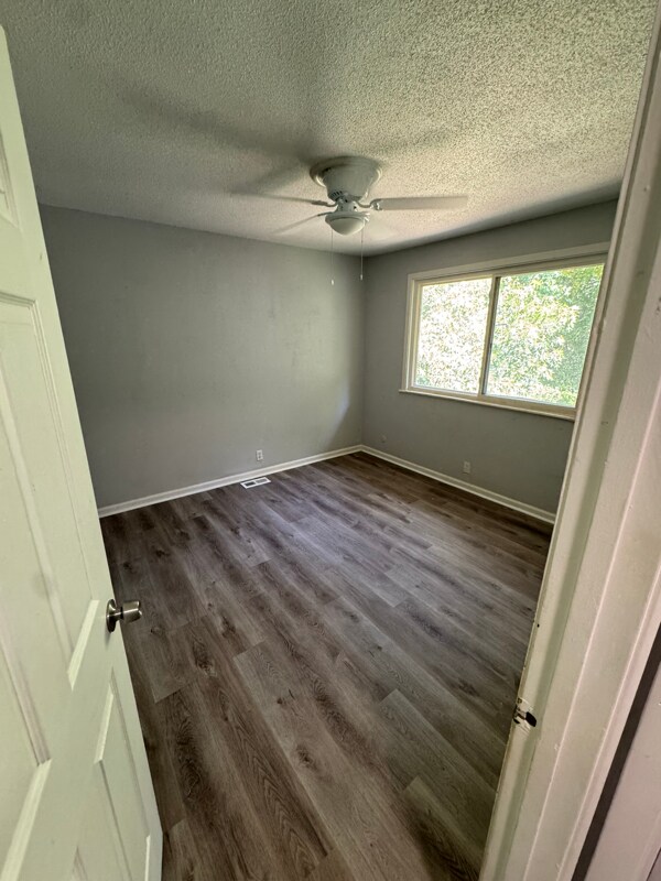 Building Photo - 3309 West Greenwood Place