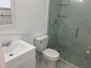 Building Photo - 1680 NE 5th St