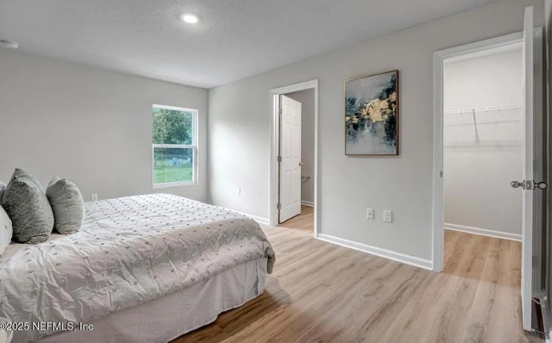 Building Photo - 5986 Patterson Ave