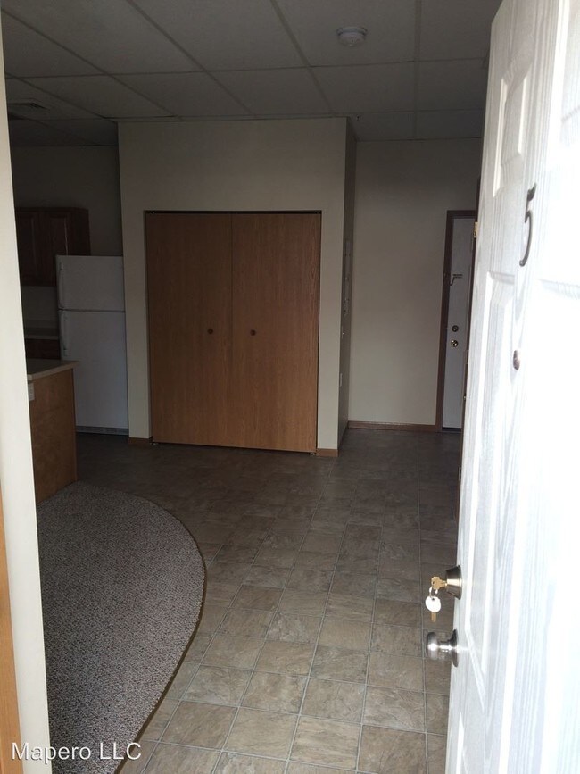 Building Photo - 420 Harding Ave