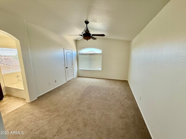 Building Photo - 40812 W Thornberry Ln