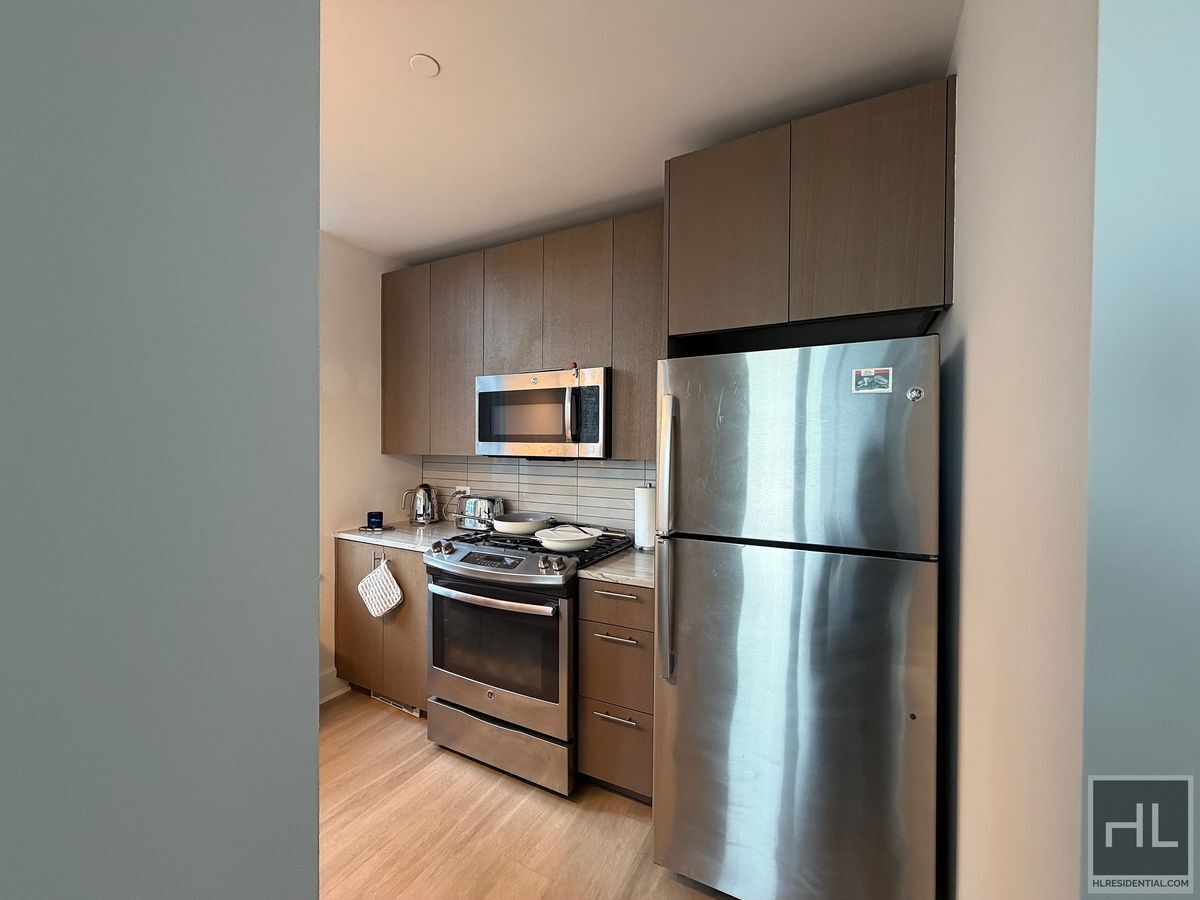 Building Photo - FLEET PLACE