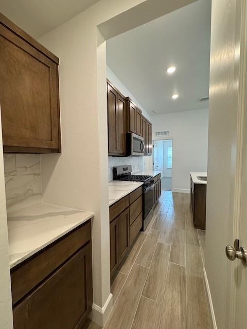 Building Photo - 358 Woodrock St