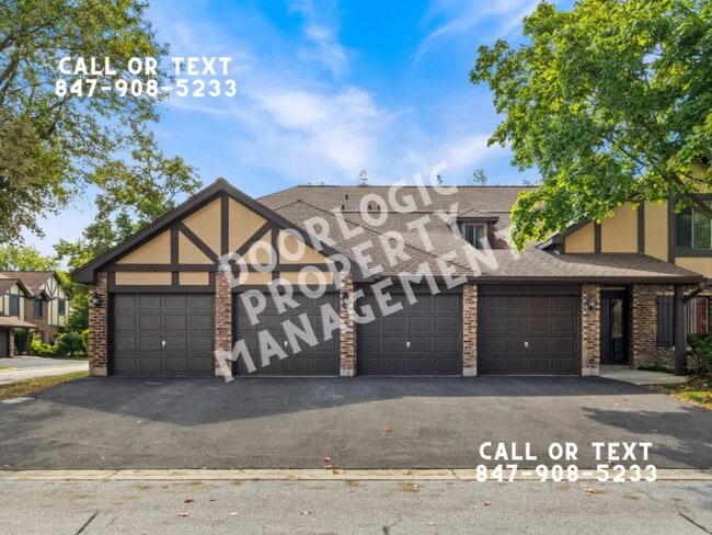 Building Photo - 890 Sheldon Ct