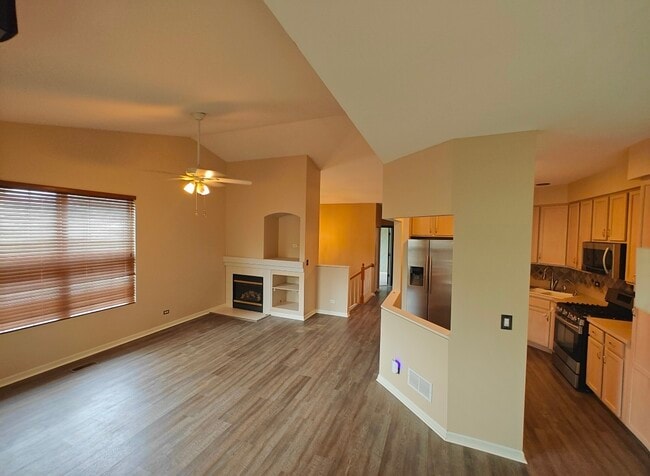 Primary Photo - 1047 Chadwick Dr