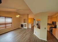 Building Photo - 1047 Chadwick Dr