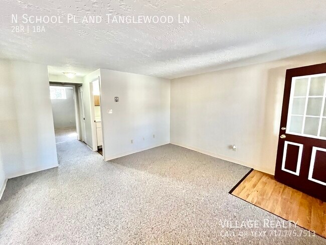 Building Photo - 343 N School Pl