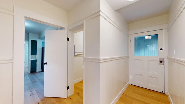 Building Photo - 2742 Sutter St